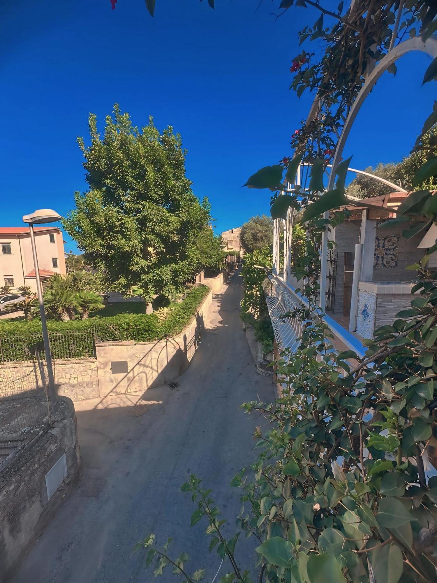 Maison Vico94 Віко-Екуенсе Екстер'єр фото