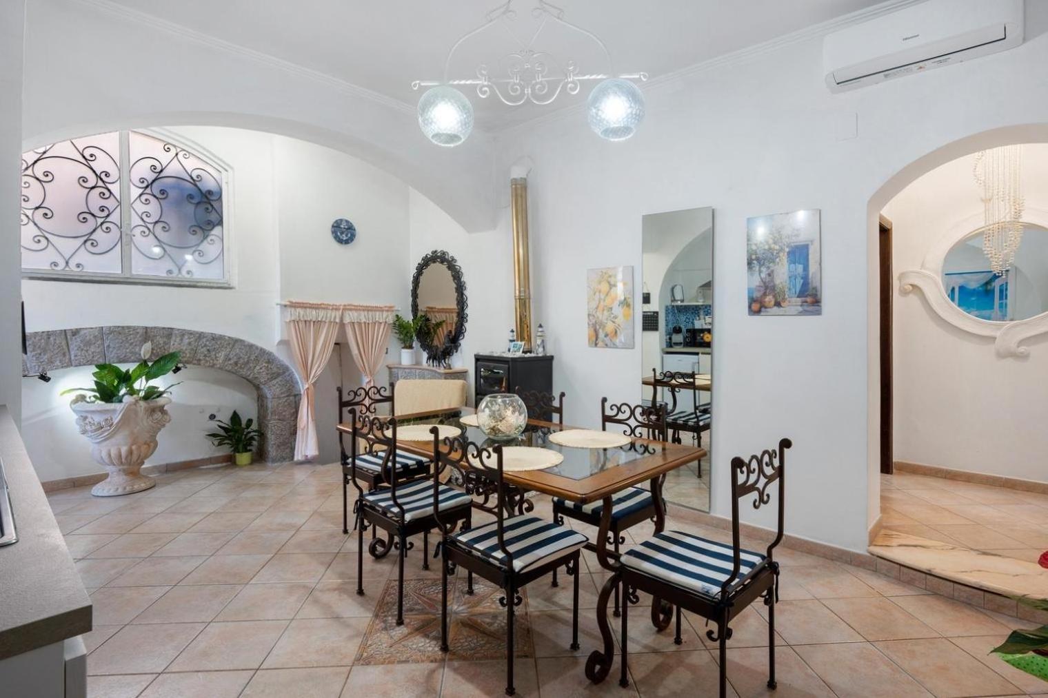 Maison Vico94 Віко-Екуенсе Екстер'єр фото